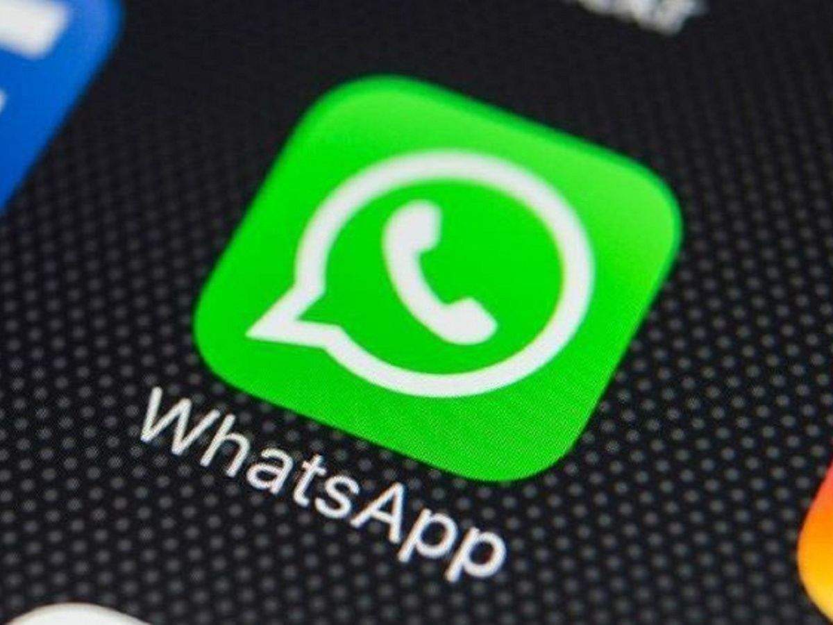 WhatsApp ban: Ban WhatApp and Facebook: Traders body to government - Latest News