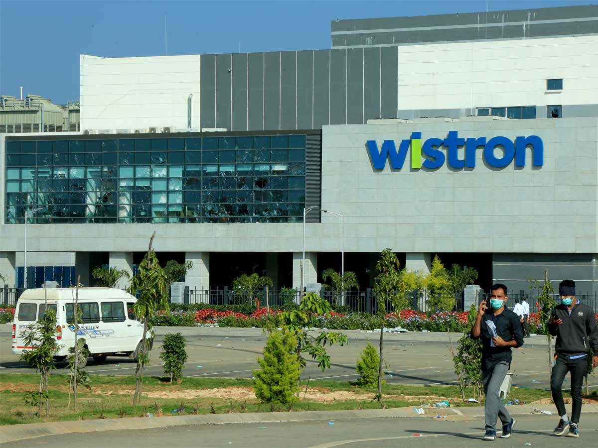 iPhone maker Wistron to resume production soon: Karnataka Minister - Latest News