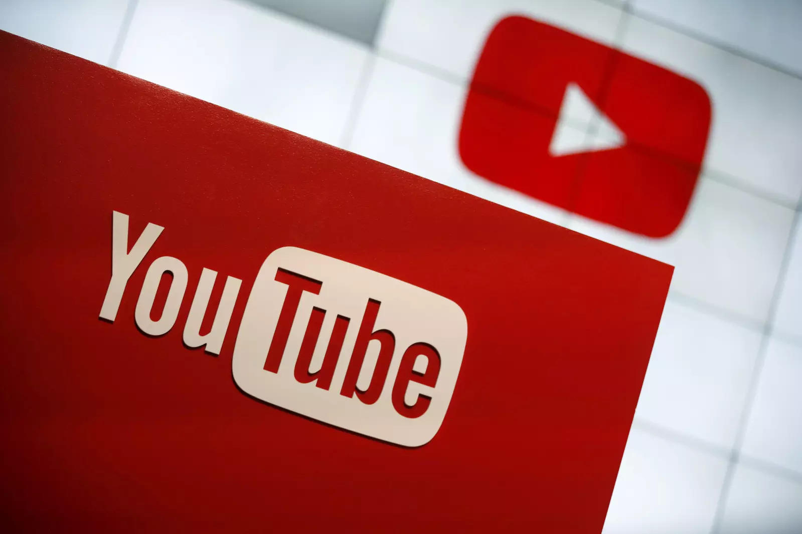 YouTube videos: YouTube discloses prevalence of rule-breaking videos for the first time - Latest News