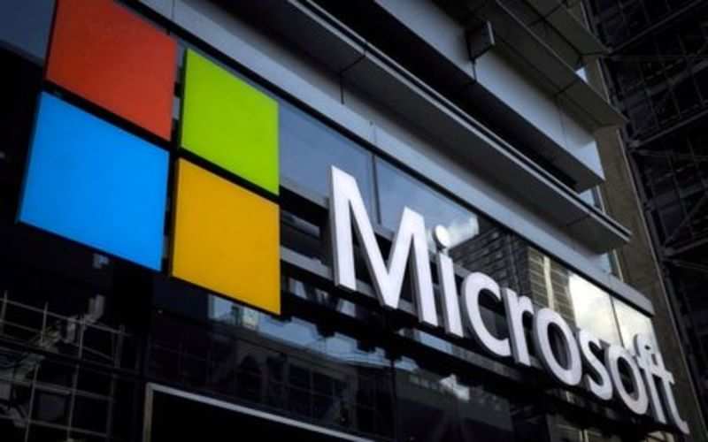 Microsoft becomes second US firm to pass $2 trillion market cap