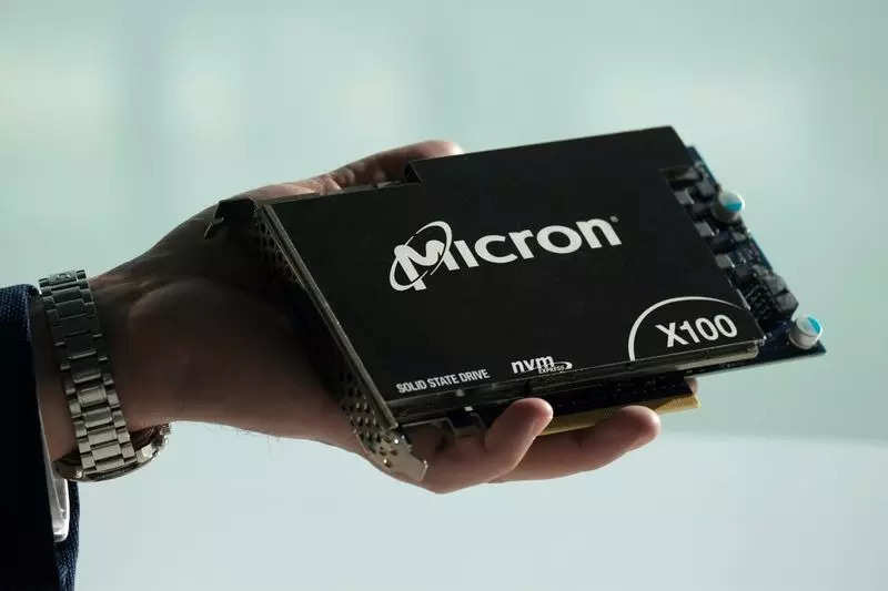 Micron forecasts fourth-quarter revenue above estimates