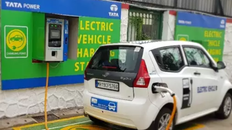 Tata Power partners with HPCL to provide end-to-end EV charging stations