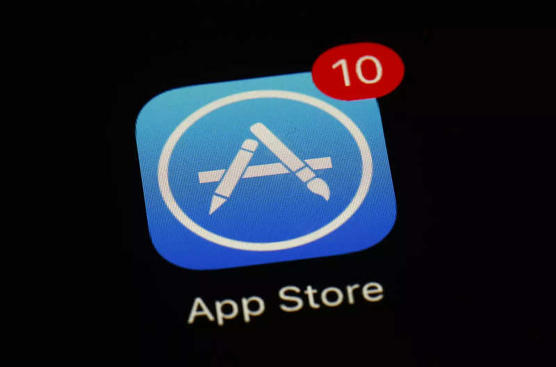 Apple strikes App Store deal with small developers as it waits for 'Fortnite' ruling