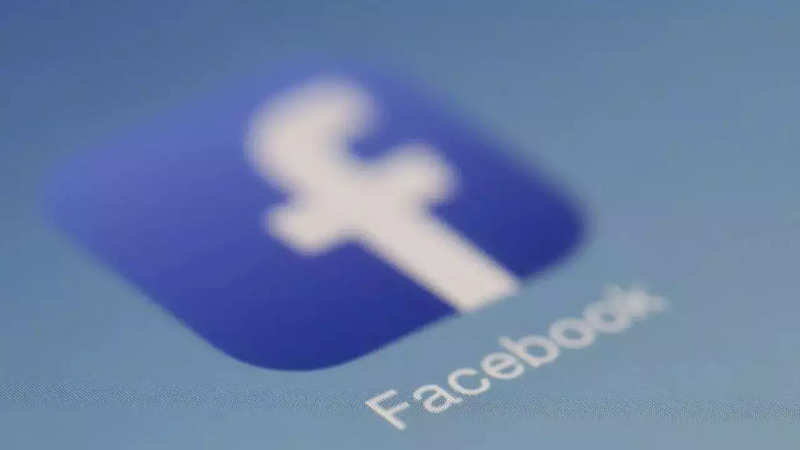 Australia challenges Facebook to back anti-troll defamation law