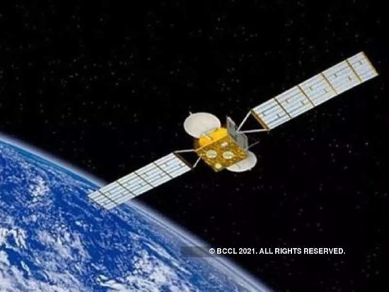 OneWeb launches 36 communications satellites into orbit