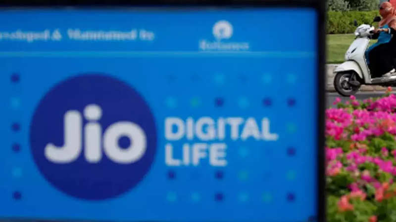 IPL 2022: Reliance Jio launches new mobile and broadband plans with Disney + Hotstar subscription: Prices, validity and more