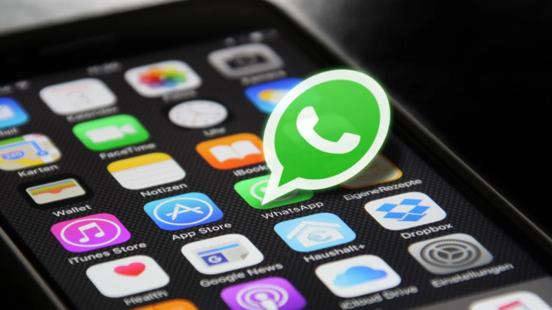 How to use WhatsApp's new group call feature