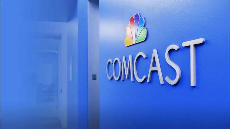 Comcast quarterly revenue beats but broadband, advertising growth muted